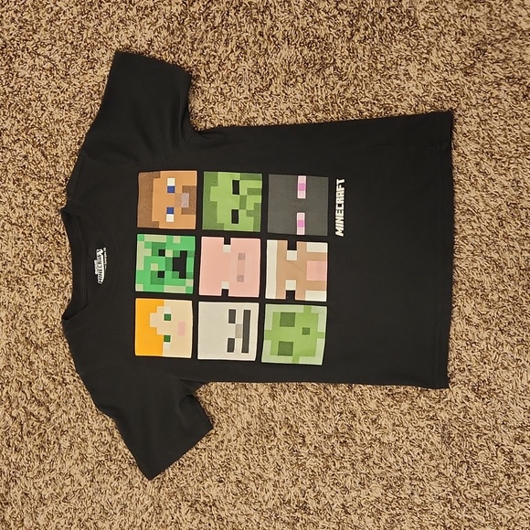 Minecraft shirt - Picture 3 of 3